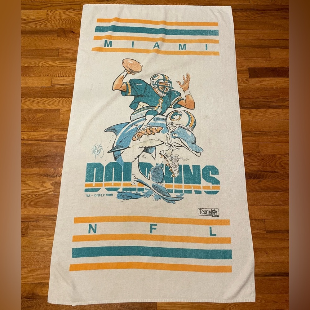Vintage 80s Miami Dolphins Team NFL Beach Bath Towel